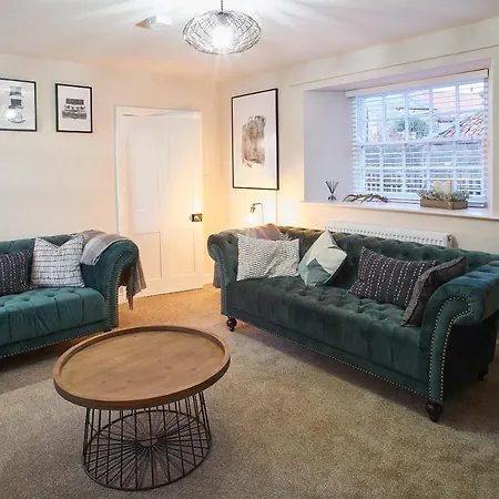 Holiday home Host & - Middle